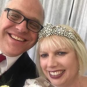 Meet your Posher, Lara